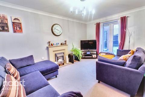 3 bedroom semi-detached house for sale, Albermarle Close, Leicester