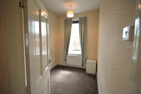 3 bedroom flat to rent, Goldspink Lane, Newcastle upon Tyne NE2