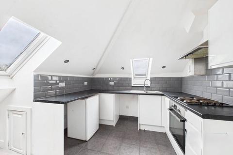 1 bedroom flat to rent, Block 2, 121 Paynes Road, SO15