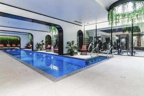 undefined, 50, Store Street, Manchester M1