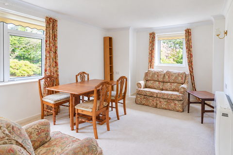 2 bedroom retirement property for sale, Priory Road, Malvern, Worcestershire, WR14