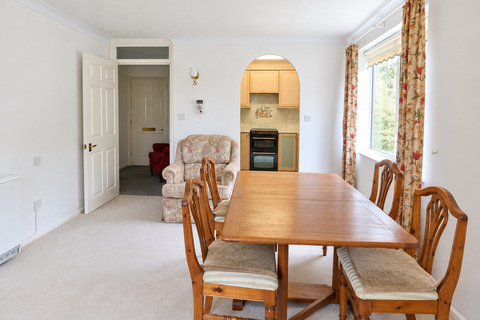 2 bedroom retirement property for sale, Priory Road, Malvern, Worcestershire, WR14