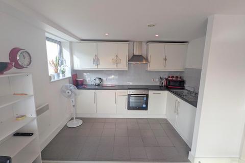 1 bedroom apartment to rent, Golate Court, Cardiff CF10