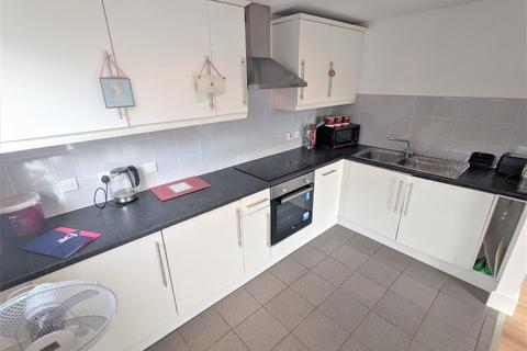 1 bedroom apartment to rent, Golate Court, Cardiff CF10