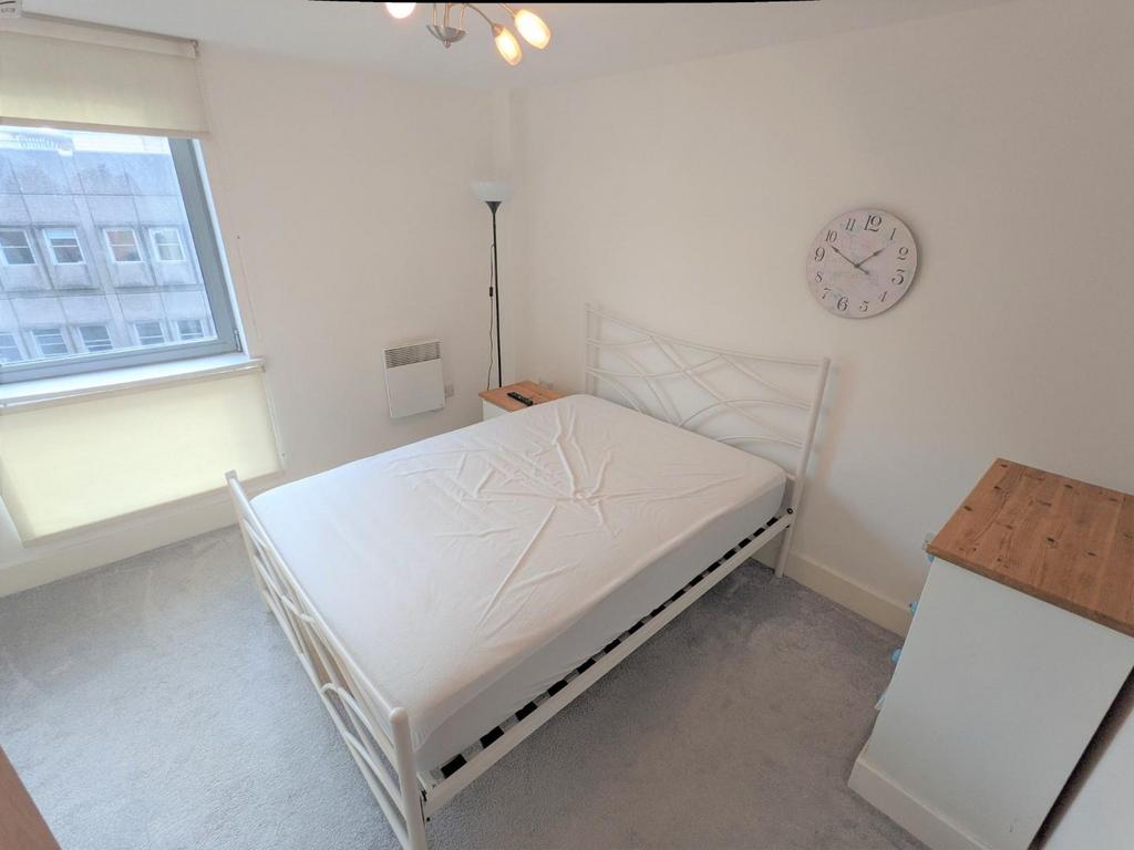 Bedroom.jpg