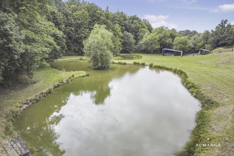4 bedroom detached house for sale, Castle Road, Hartshill, Nuneaton, Warwickshire, CV10
