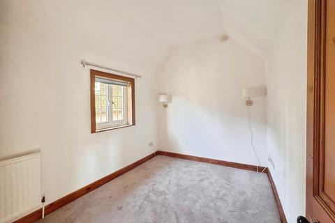 1 bedroom flat to rent, High Street, Winchcombe, Winchcombe, GL54