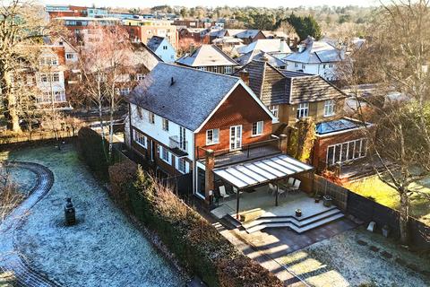 3 bedroom detached house for sale, Grand Avenue, Camberley, Surrey, GU15