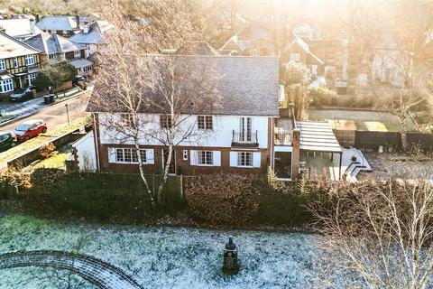 3 bedroom detached house for sale, Grand Avenue, Camberley, Surrey, GU15
