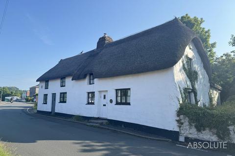 3 bedroom cottage to rent, Fore Street, Barton, TQ2