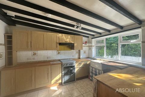 3 bedroom cottage to rent, Fore Street, Barton, TQ2