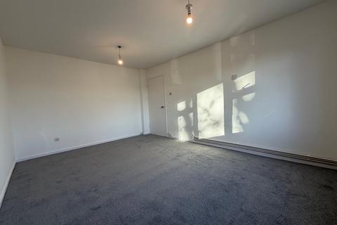 3 bedroom apartment to rent, Townley, Letchworth Garden City, SG6