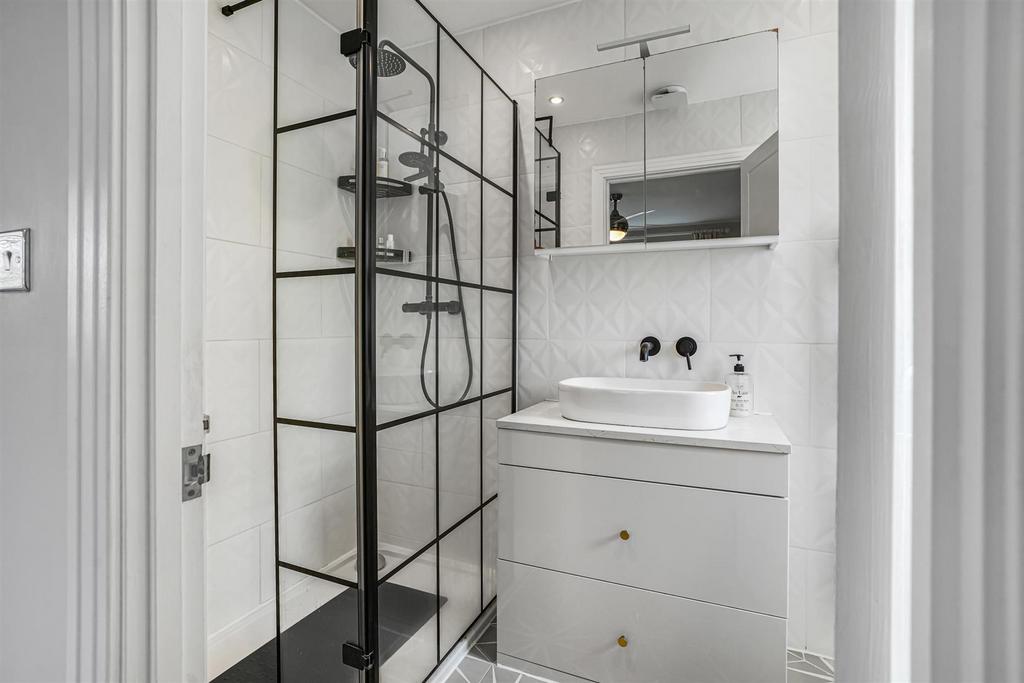 Ensuite