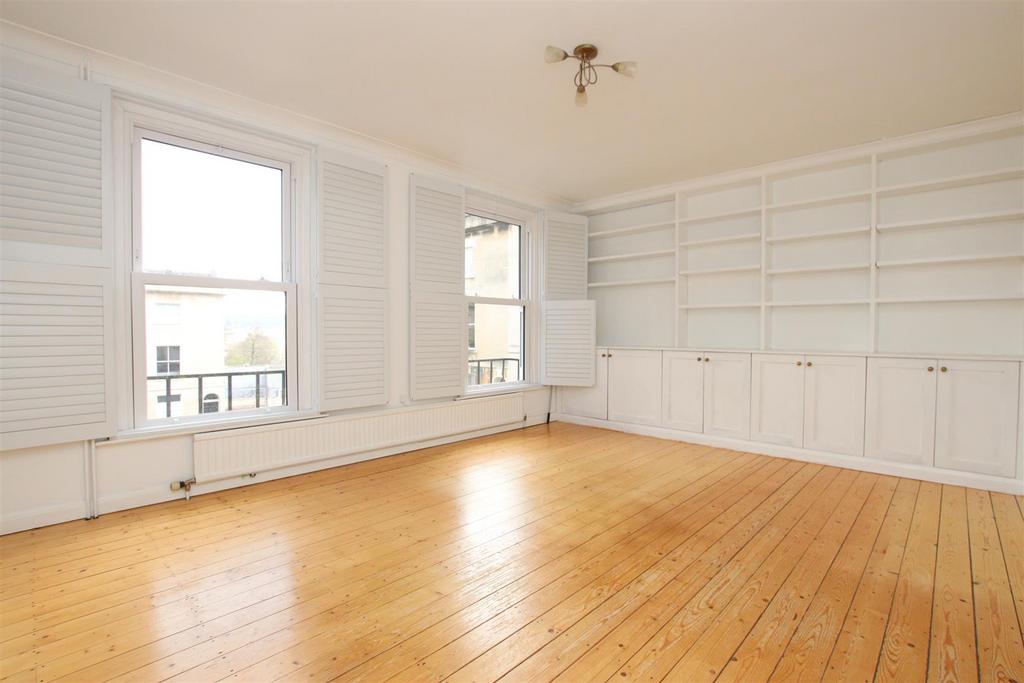 Living room.JPG