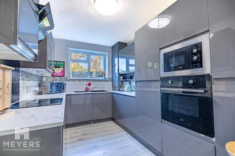 2 bedroom flat for sale, Nairn Road, Bournemouth, BH3 7