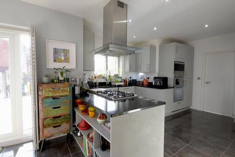 4 bedroom detached house for sale, Boundary Park, Parkgate, Neston, Cheshire, CH64