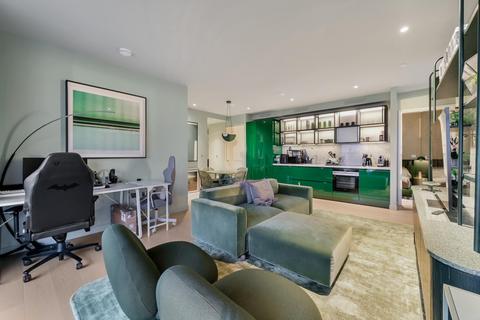 2 bedroom apartment to rent, Hobart Building, Wardian, London, E14