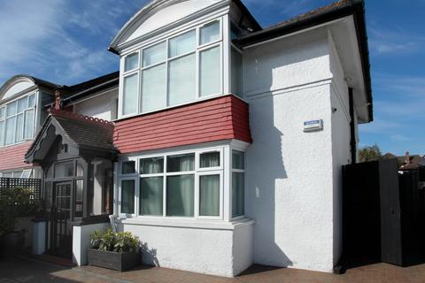 3 bedroom semi-detached house for sale, Greenford Road, Greenford UB6