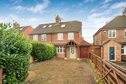 4 bedroom semi-detached house for sale, Buckingham Road, Bicester, OX26