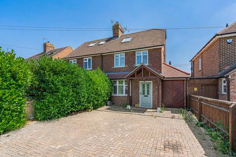 4 bedroom semi-detached house for sale, Buckingham Road, Bicester, OX26