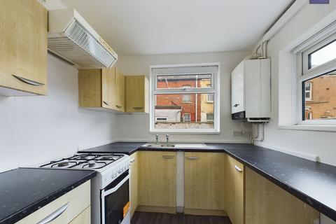 2 bedroom terraced house to rent, Heald Street, Blackpool, FY3