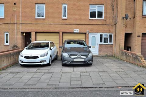 undefined, Shackleton Place Oldbrook, Milton Keynes, Buckinghamshire, MK6