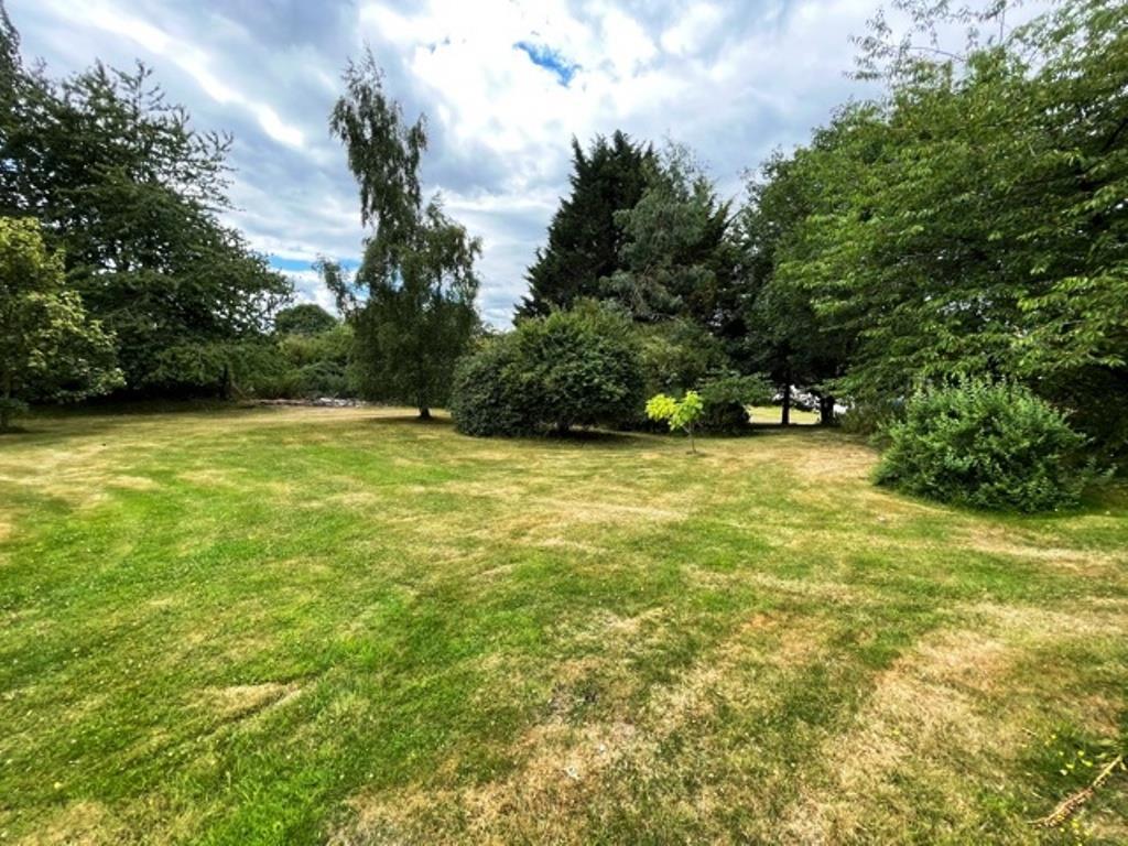 Gardens (2).jpeg