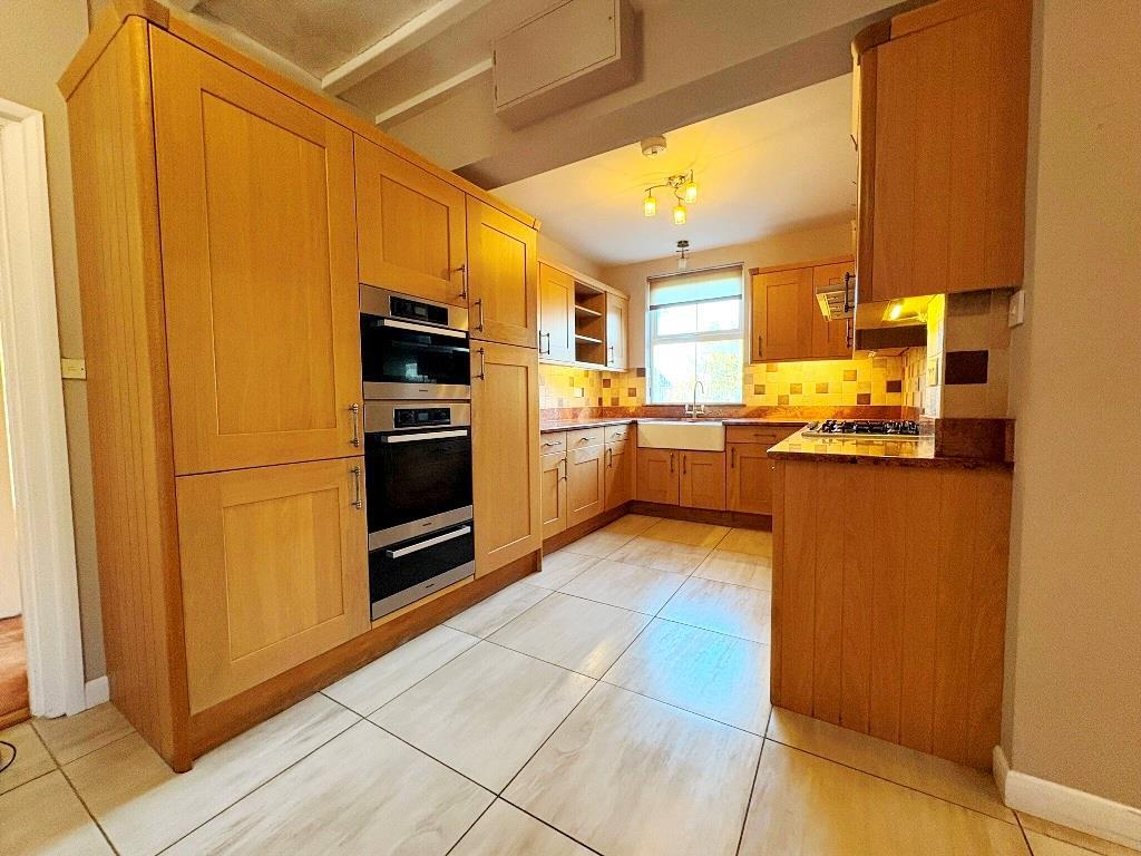 Kitchen.JPEG