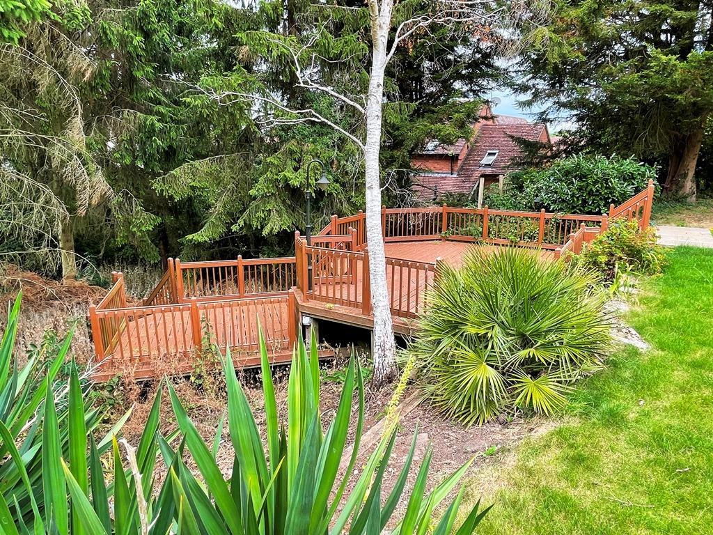 Decked Area (2).jpeg