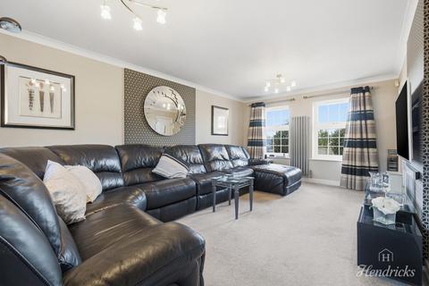undefined, Whitmore Close, Grays, RM16 3