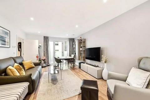 2 bedroom flat to rent, Greenside Road, London W12