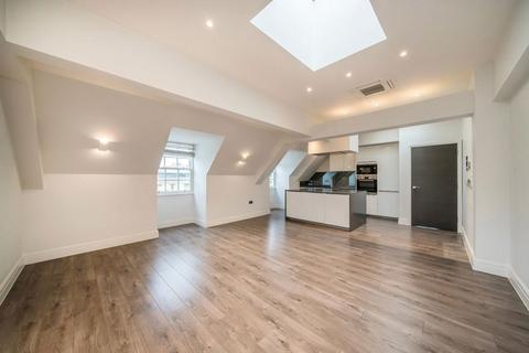 undefined, Kew Bridge Road, Brentford TW8