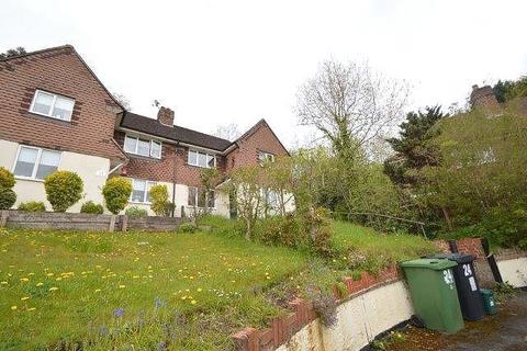 undefined, Vernon Way, Surrey GU2
