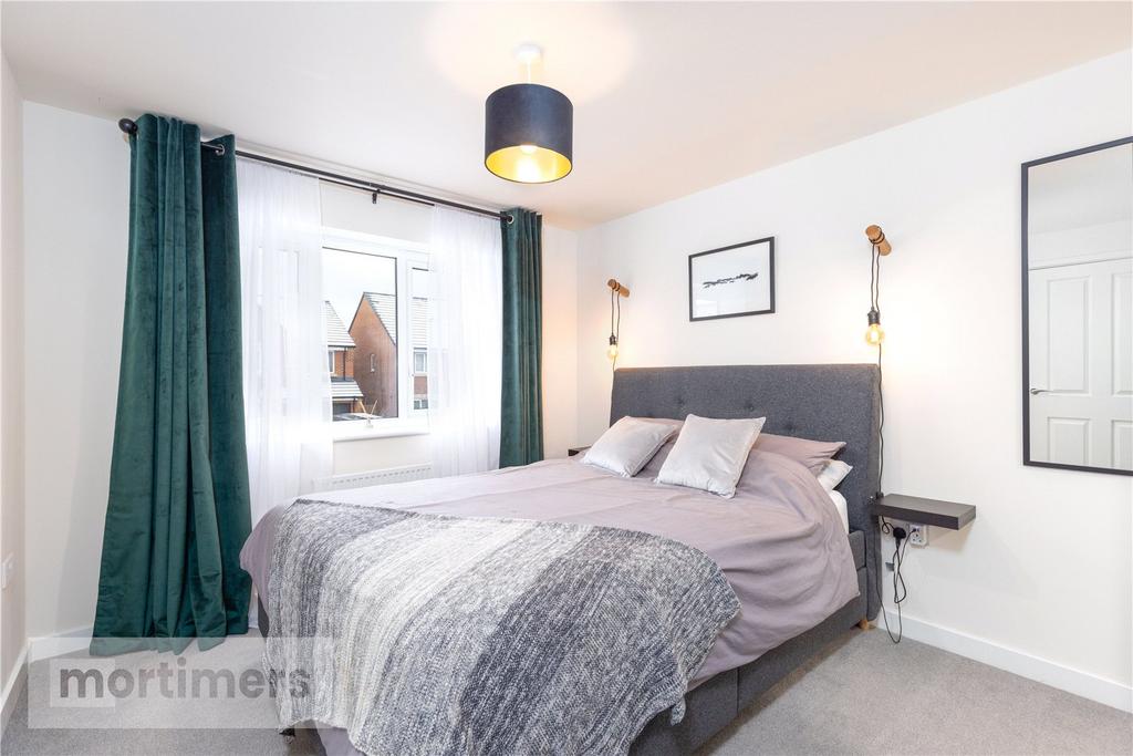 Main Bedroom
