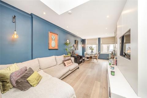 undefined, Gray's Inn Road, London WC1X
