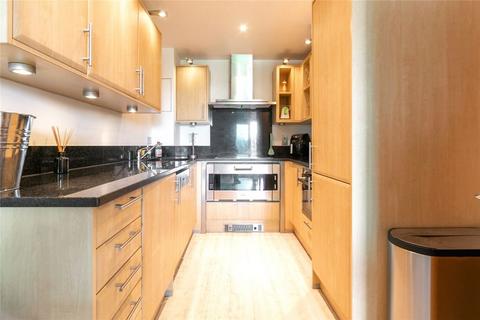 2 bedroom flat for sale, Galleon House, London SW8