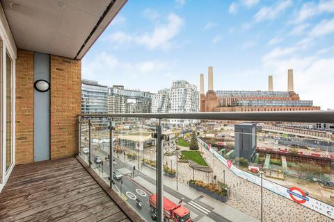 2 bedroom flat to rent, Battersea Park Road, London SW8
