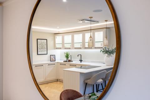 undefined, Hollymeoak Road, Coulsdon, CR5