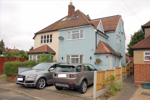 4 bedroom semi-detached house for sale, Greenways, Chelmsford