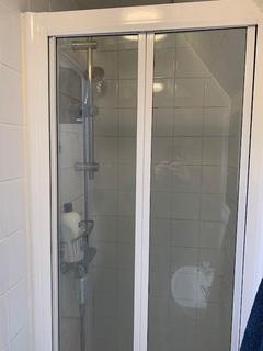 House share to rent, King Street, Hammersmith W6
