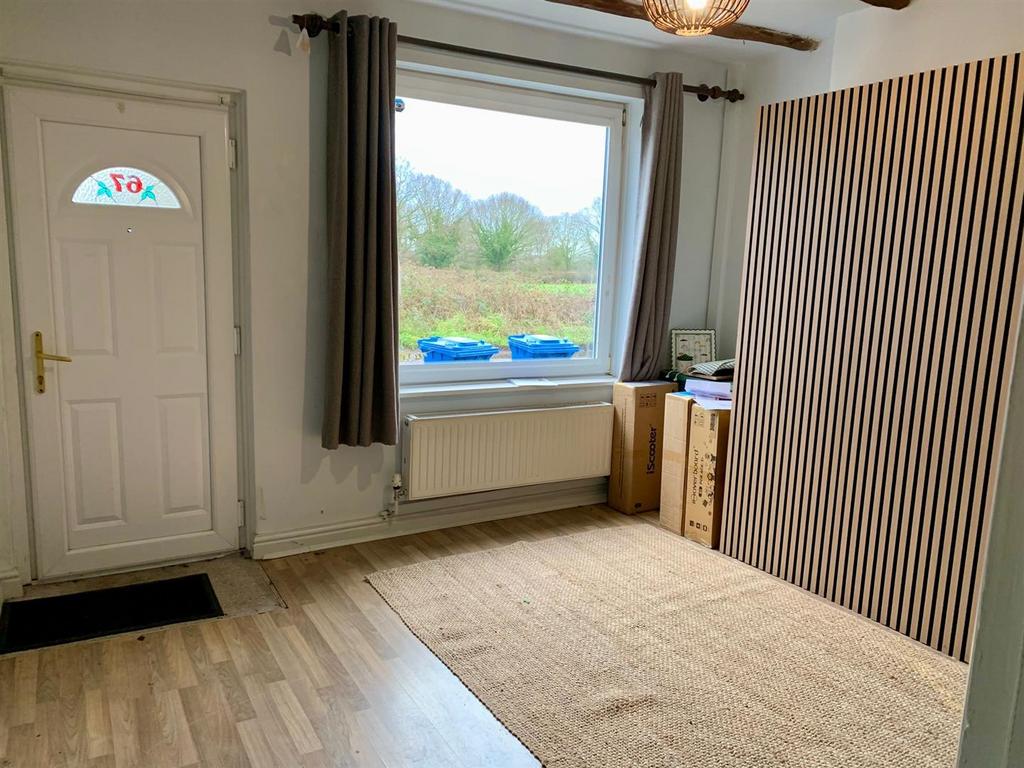 67 Hints Road Front Reception.jpg