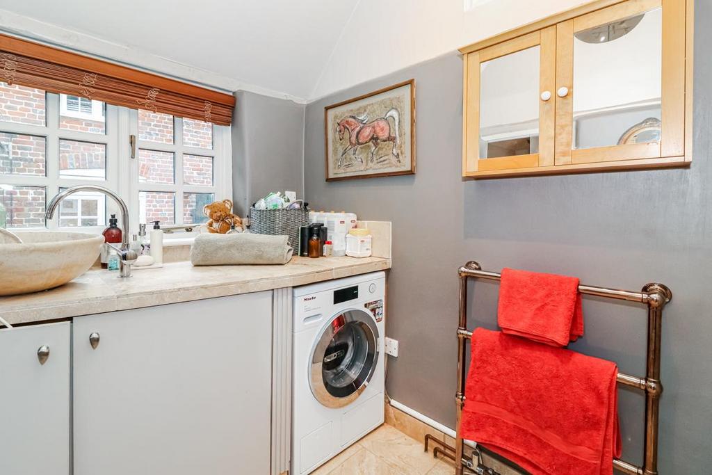 Utility/Shower Room