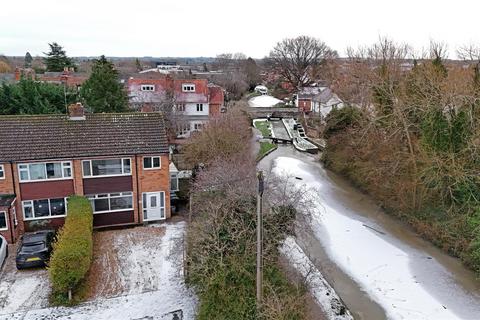 3 bedroom semi-detached house for sale, Kendall Avenue, Stratford-Upon-Avon CV37