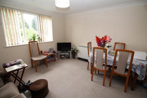 2 bedroom apartment to rent, Fellowes Road, Peterborough