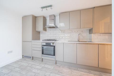 2 bedroom flat for sale, High Wycombe,  Buckinghamshire,  HP13