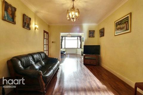 Portland Crescent, Stanmore