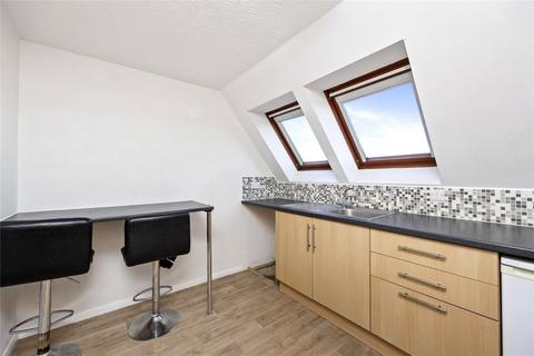 1 bedroom flat for sale, Victoria Court, 142-152 South Street, Lancing, West Sussex, BN15