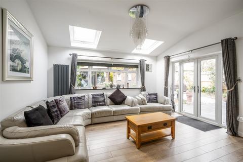 4 bedroom detached house for sale, Whiteslade Close, Knowle, Solihull