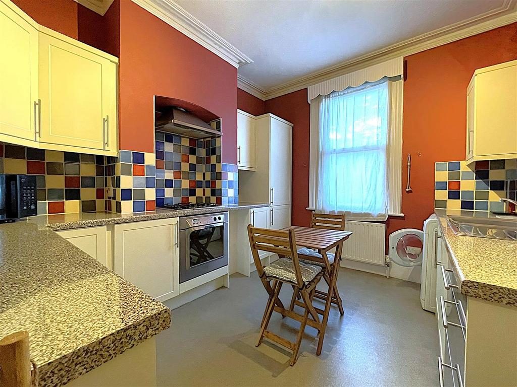 Kitchen.1.jpg