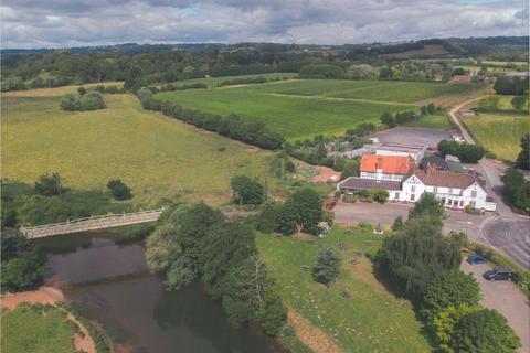 undefined, The Talbot Inn, Knightwick, Worcester, Worcestershire